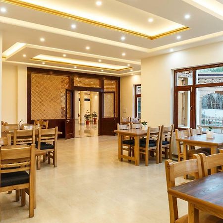 Hotel Leh Plaza Экстерьер фото