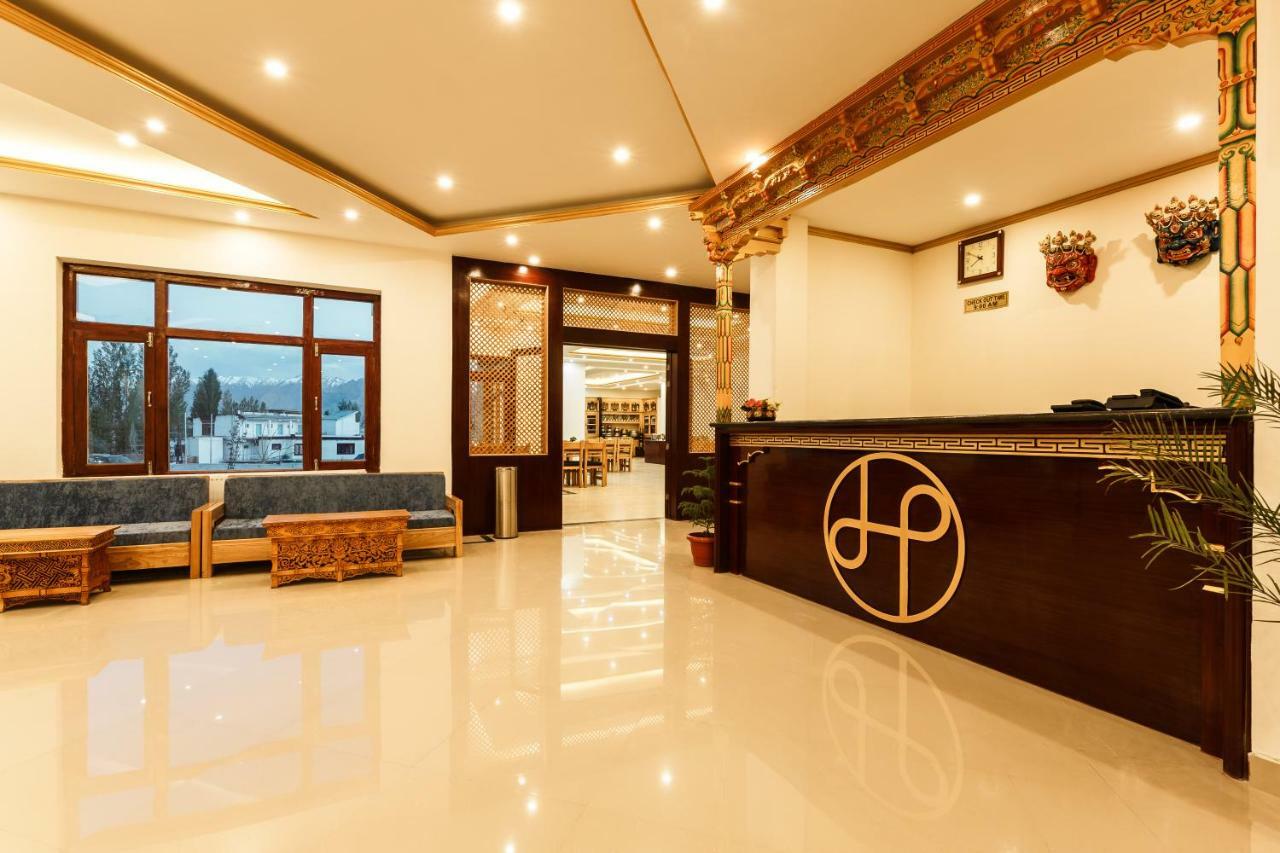 Hotel Leh Plaza Экстерьер фото